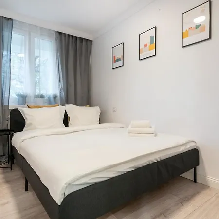 Апартаменты Spodek Stylish By Bookinghost Катовице