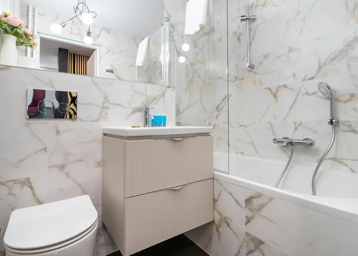 Apartment Spodek Stylish By Bookinghost *